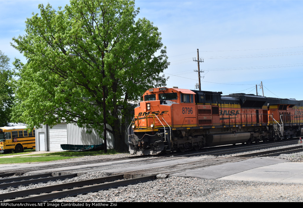 BNSF 8796